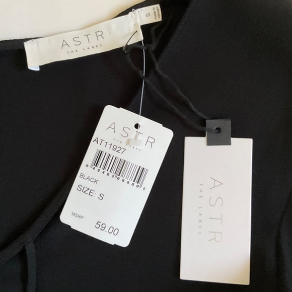 ASTR the label black bell sleeve blouse top shirt - Picture 5 of 5